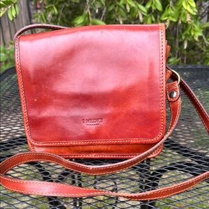 I MEDICI Leather Crossbody Bag